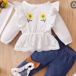 NWOT Girls 2pcs Ruffle Outfit  18-24 mo